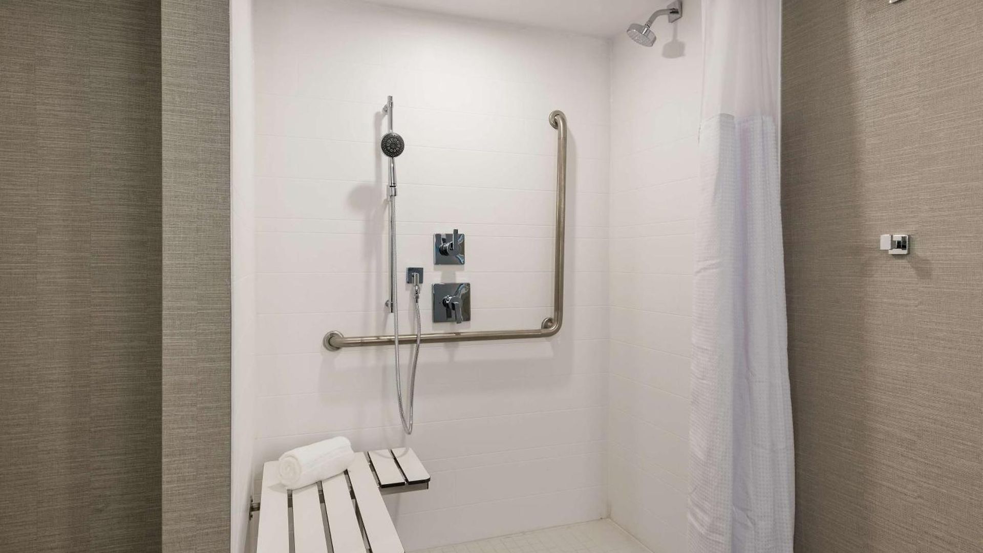 Homewood By Hilton Downtown Hotel 3*