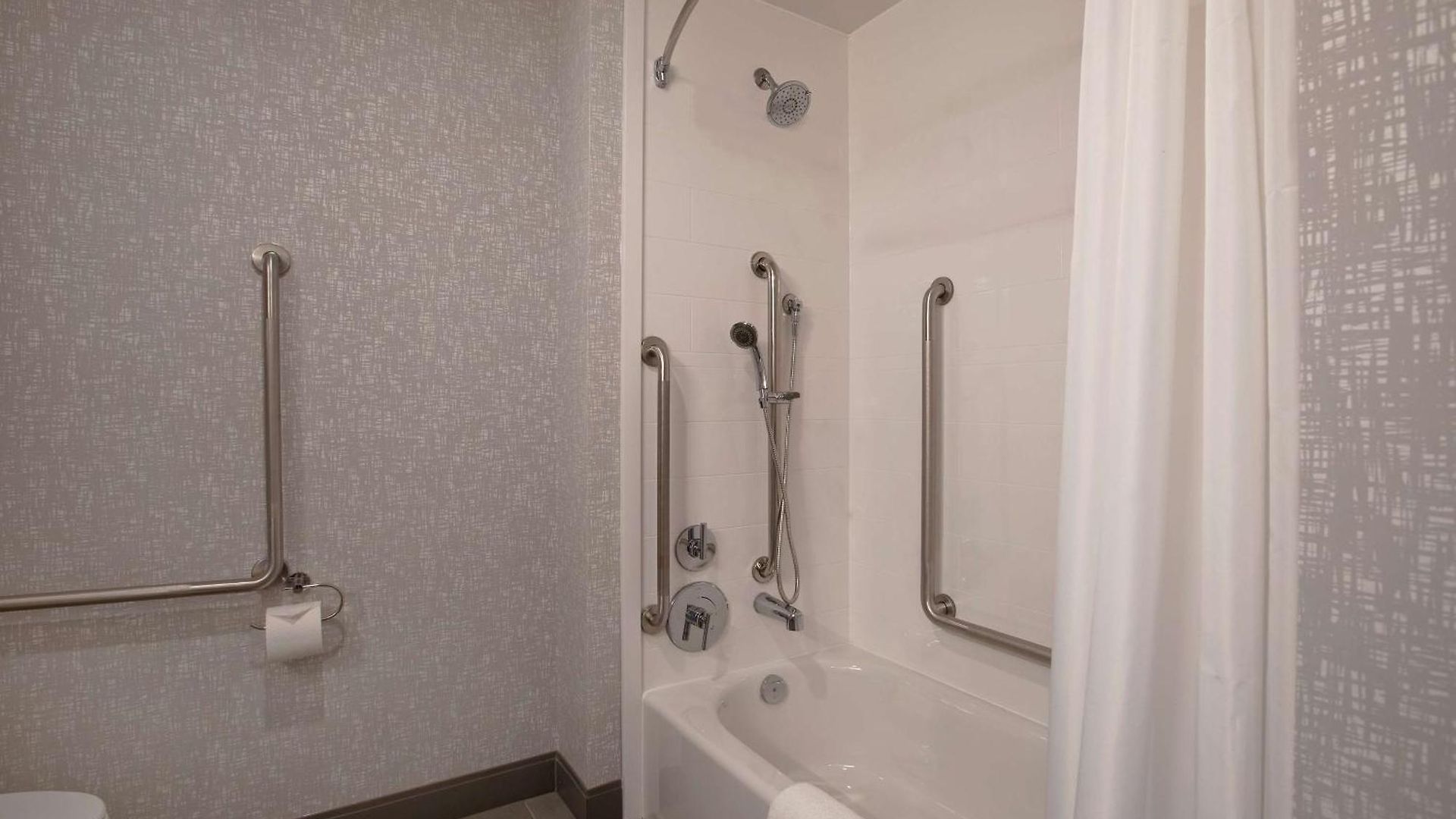 Hampton & West, Ontario, Canada Hotel Ottawa