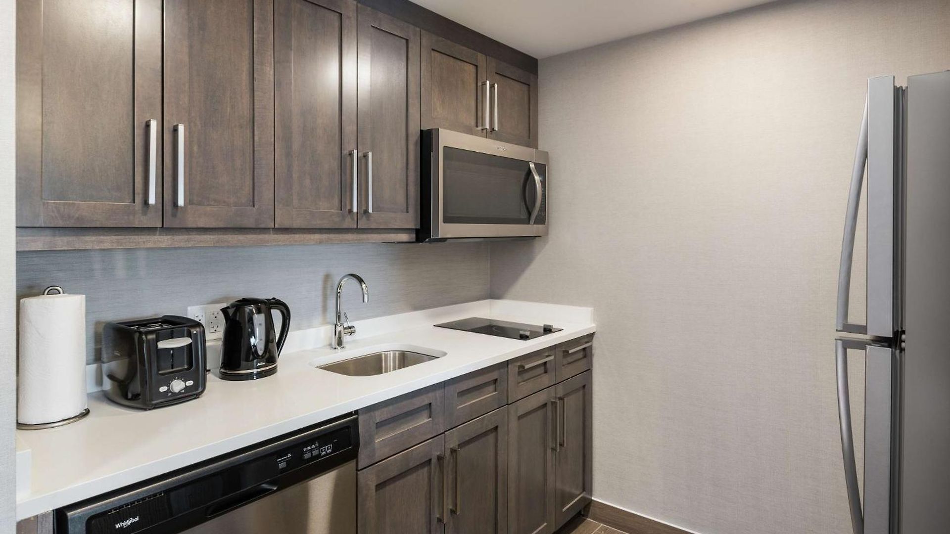Hotel Homewood By Hilton Airport Ottawa
