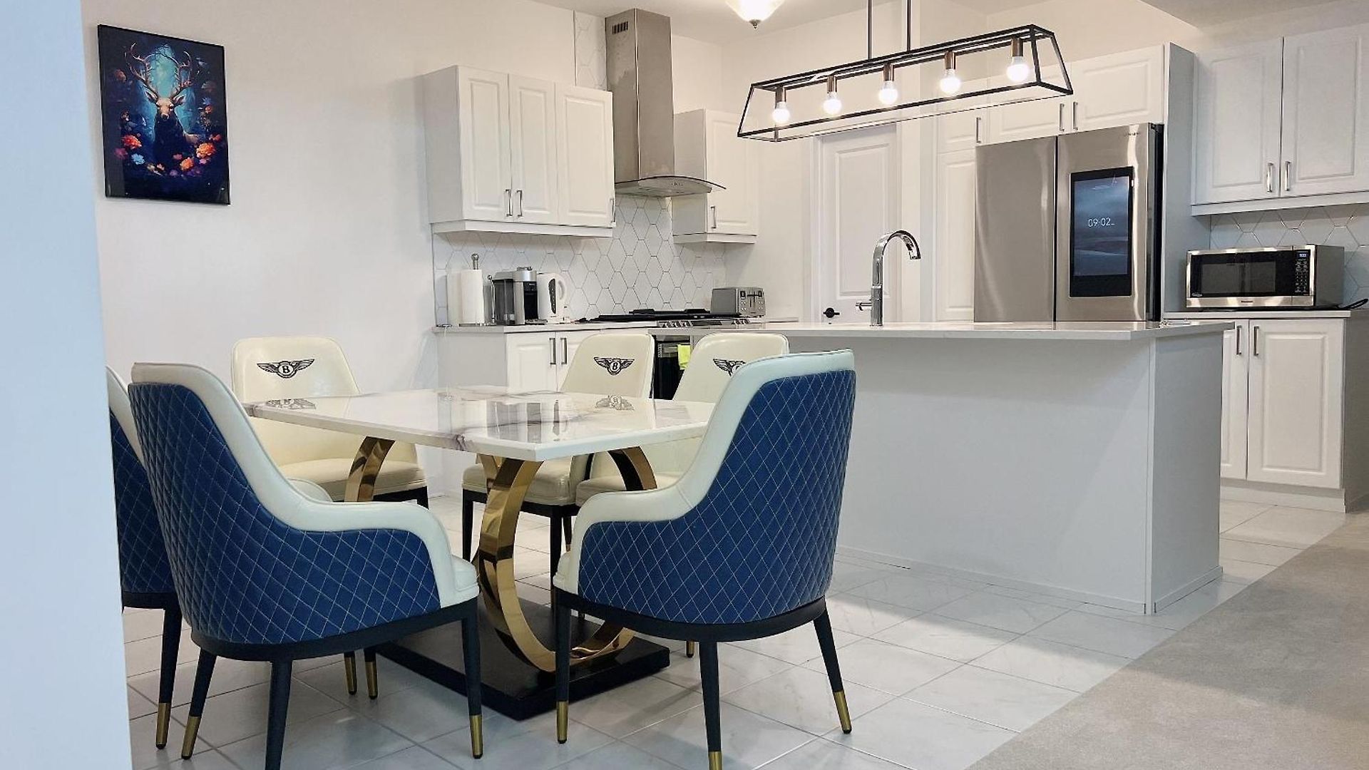 Voltage Guest house Ottawa