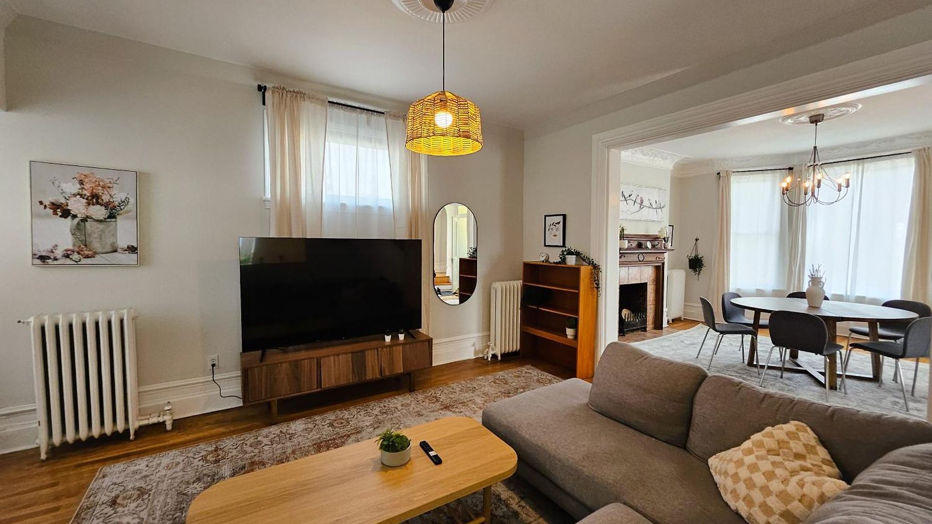 Downtown Cozy Aparthotel