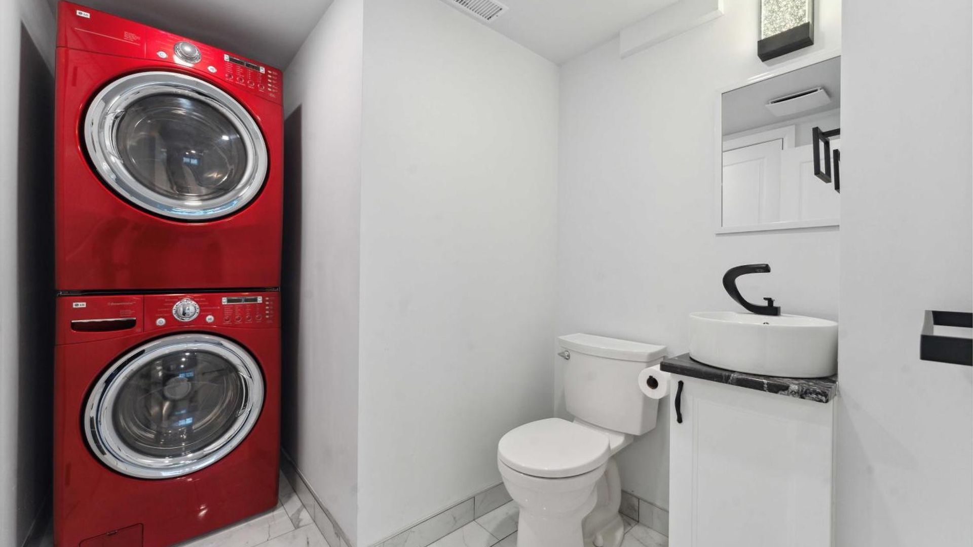 Modern 3br * Ottawa