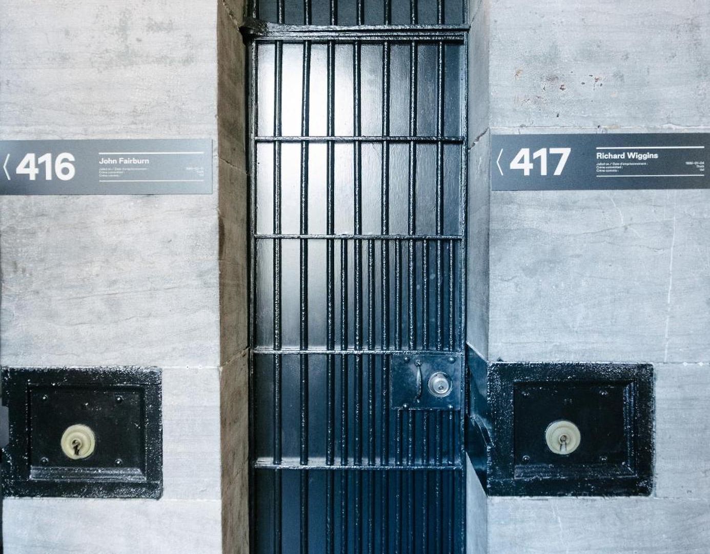 Saintlo Ottawa Jail Hostel *