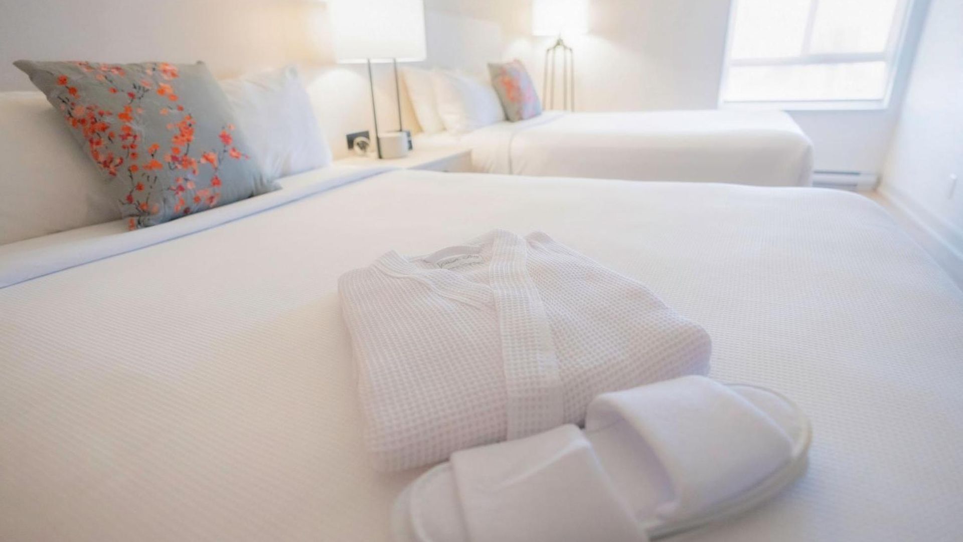 Les Aparthotel