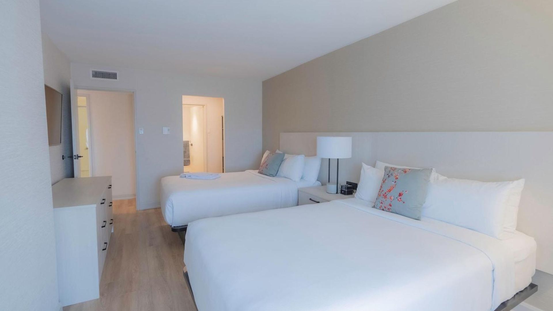 Les Aparthotel