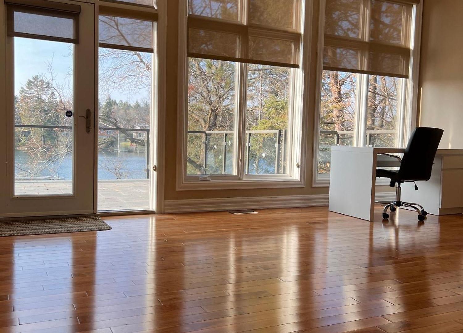 Villa Manotick Ottawa