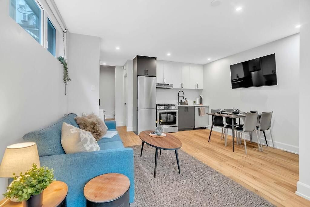 Capital West Apartment Ottawa