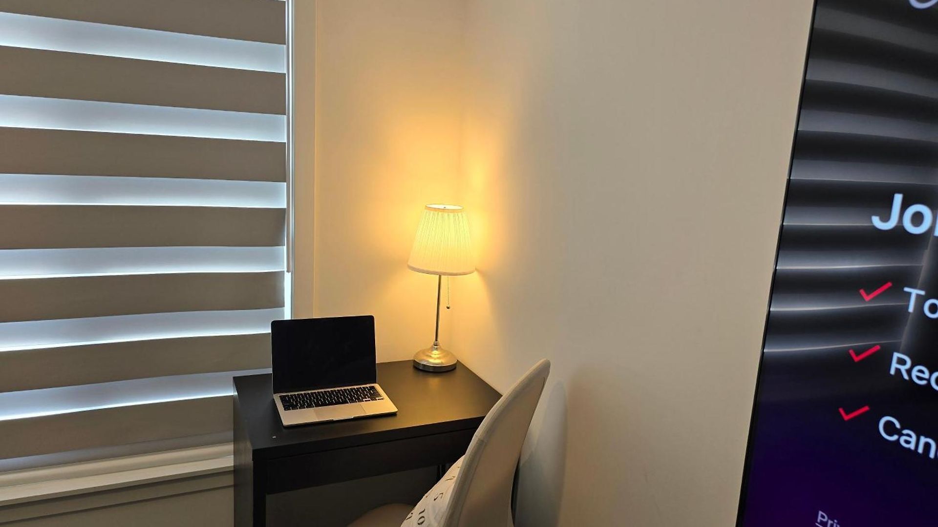 Good Fortune Residence, Homestay Ottawa