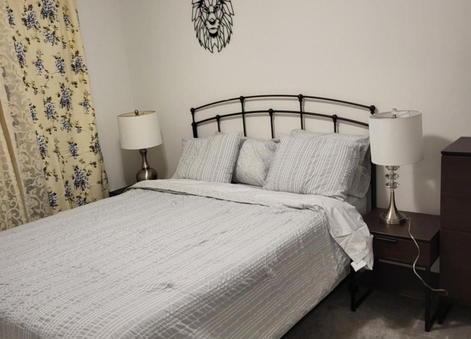 Homestay Lovely Townhouse For Short-term Ottawa