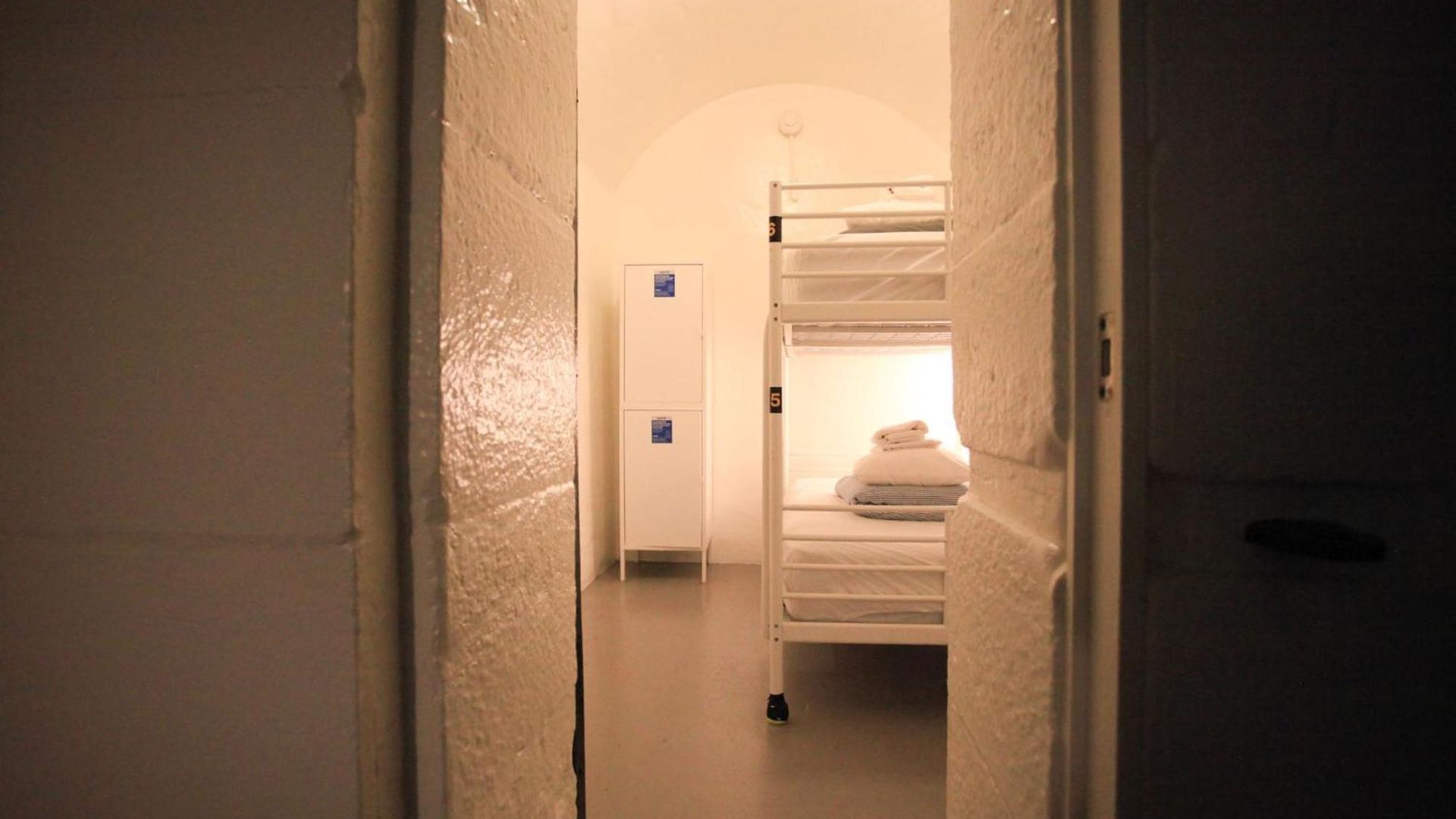 Saintlo Ottawa Jail Hostel Ottawa