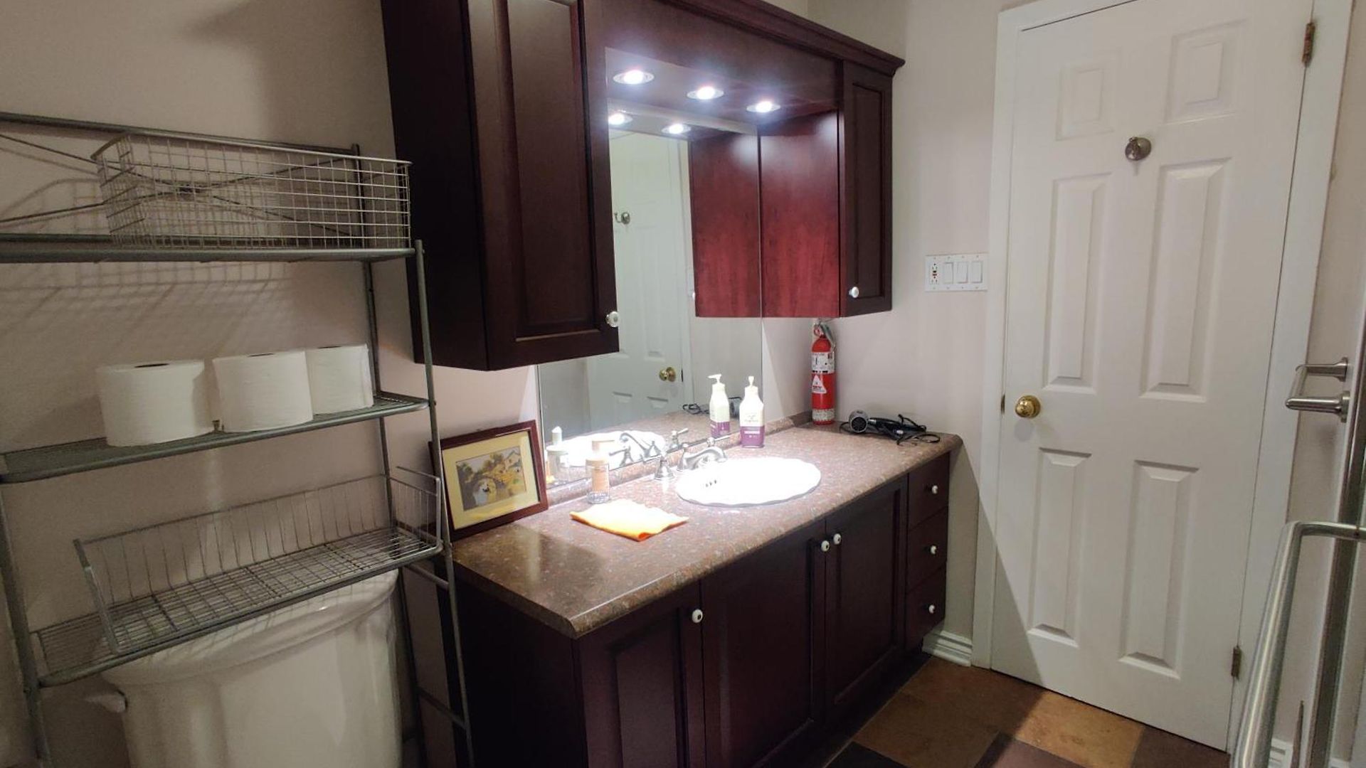 Homestay Graham Homestay Ottawa