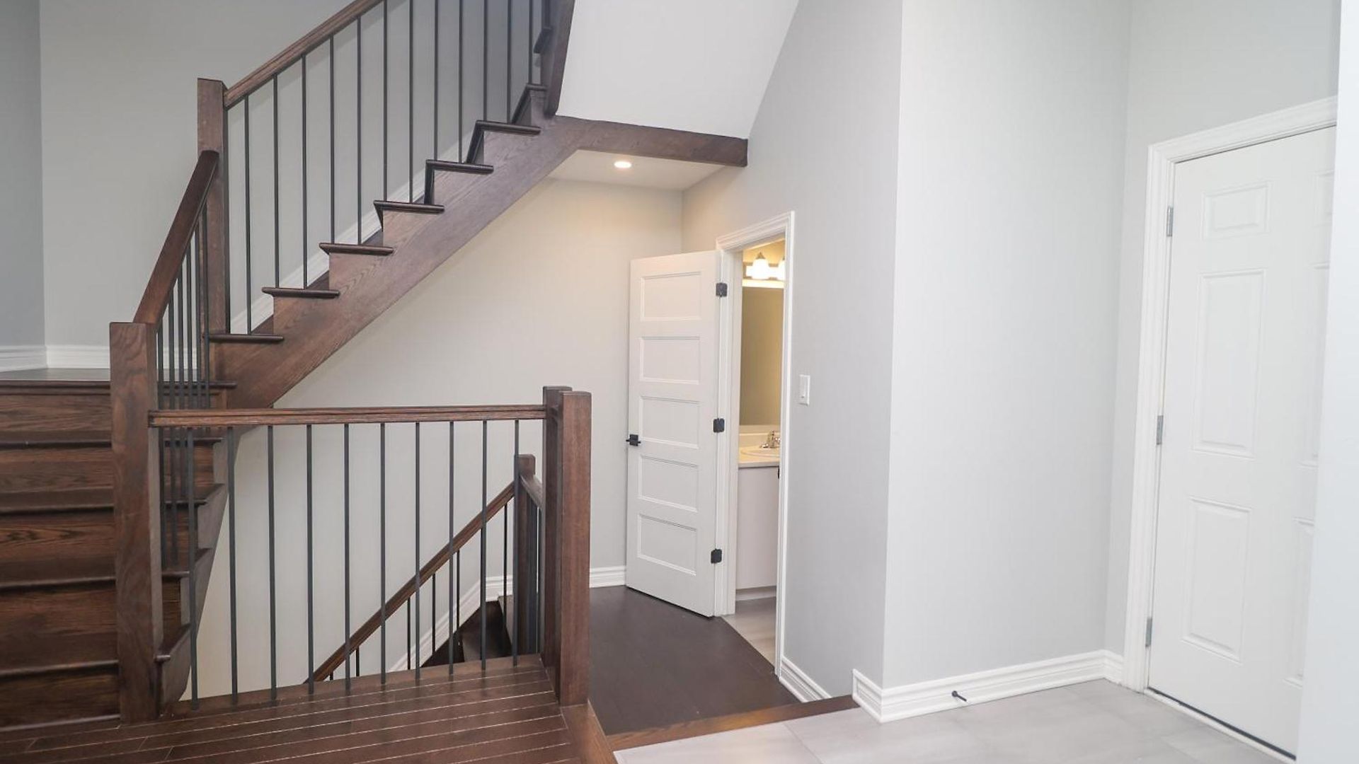 Tranquil Nest By The Airport Holiday home Ottawa