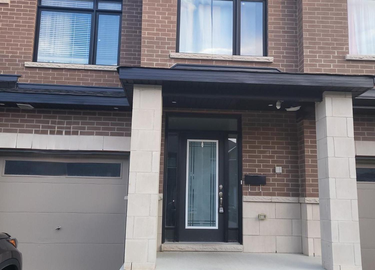 Homestay Lovely Townhouse For Short-term Ottawa
