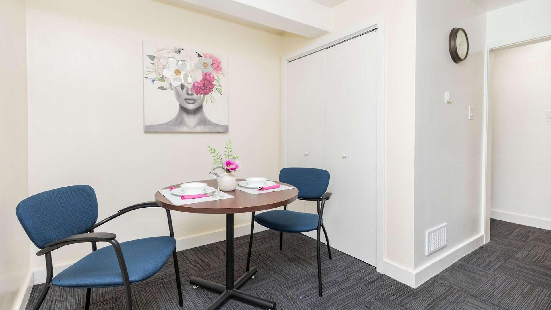 Pet-friendly Studio Unit In Chinatown Apartment