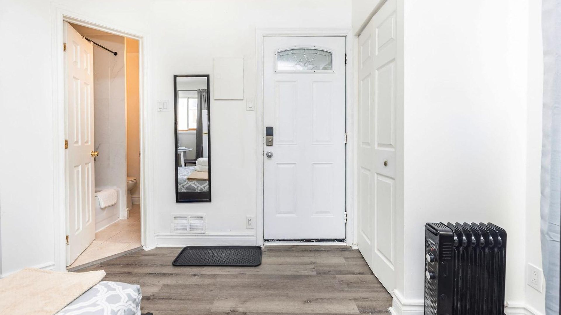 Apartment Pet Friendly Suite- In Chinatown *