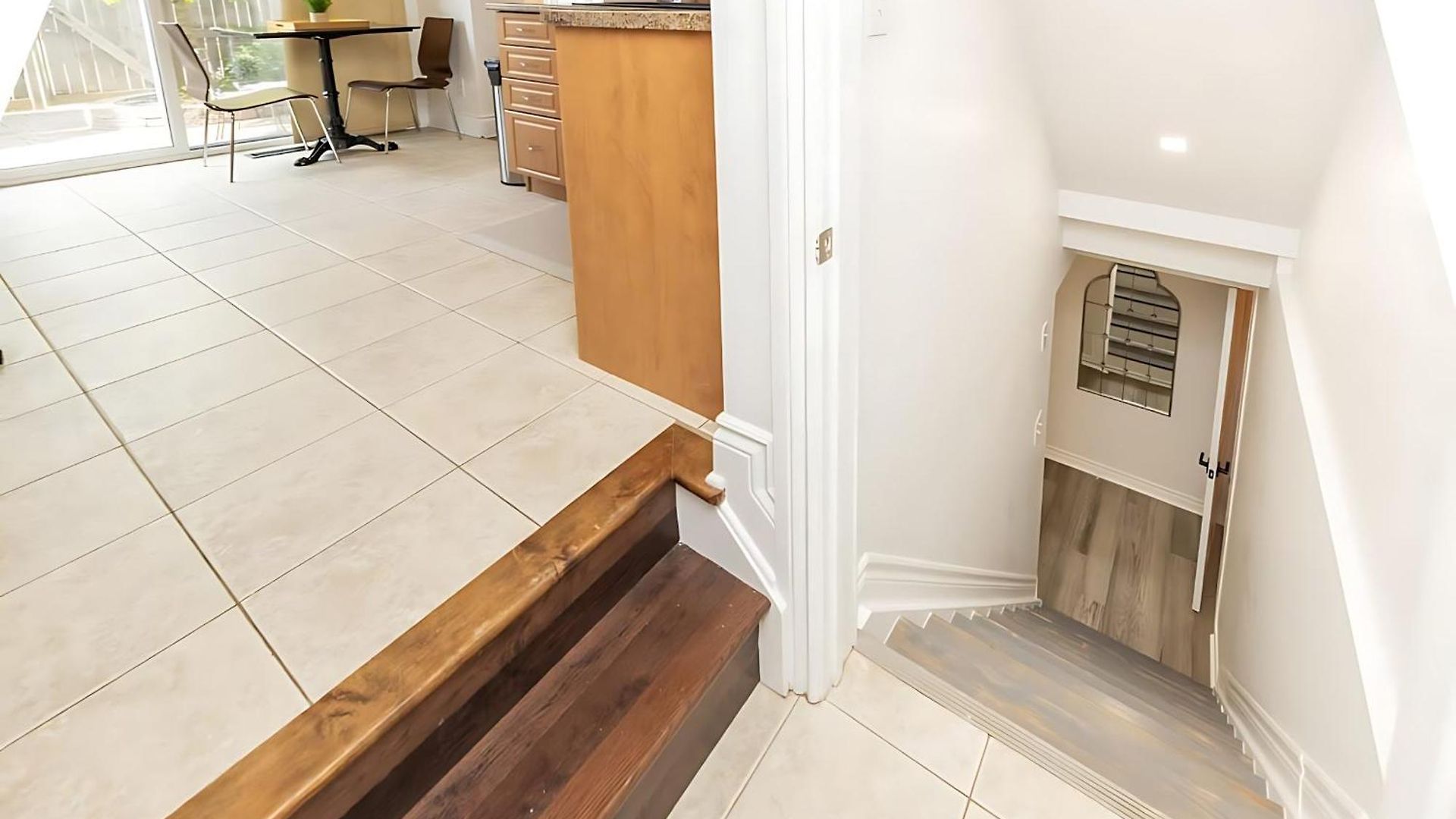 Holiday home Cozy Modern 4br With Sunny Patio