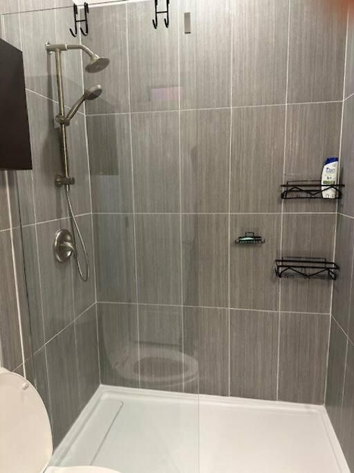 New, Private Downtown - Minimum 30 Day Apartment Ottawa