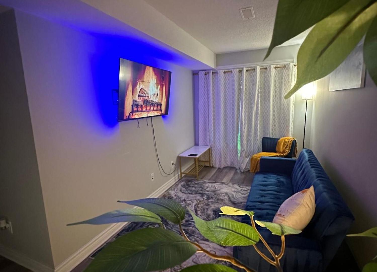 Lovely One Bedroom Just 4 Minutes From Int Airport *