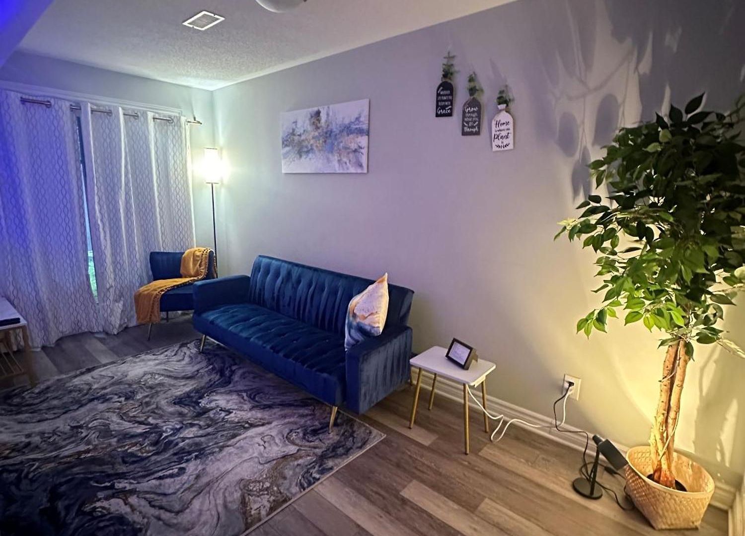 Homestay Lovely One Bedroom Just 4 Minutes From Int Airport