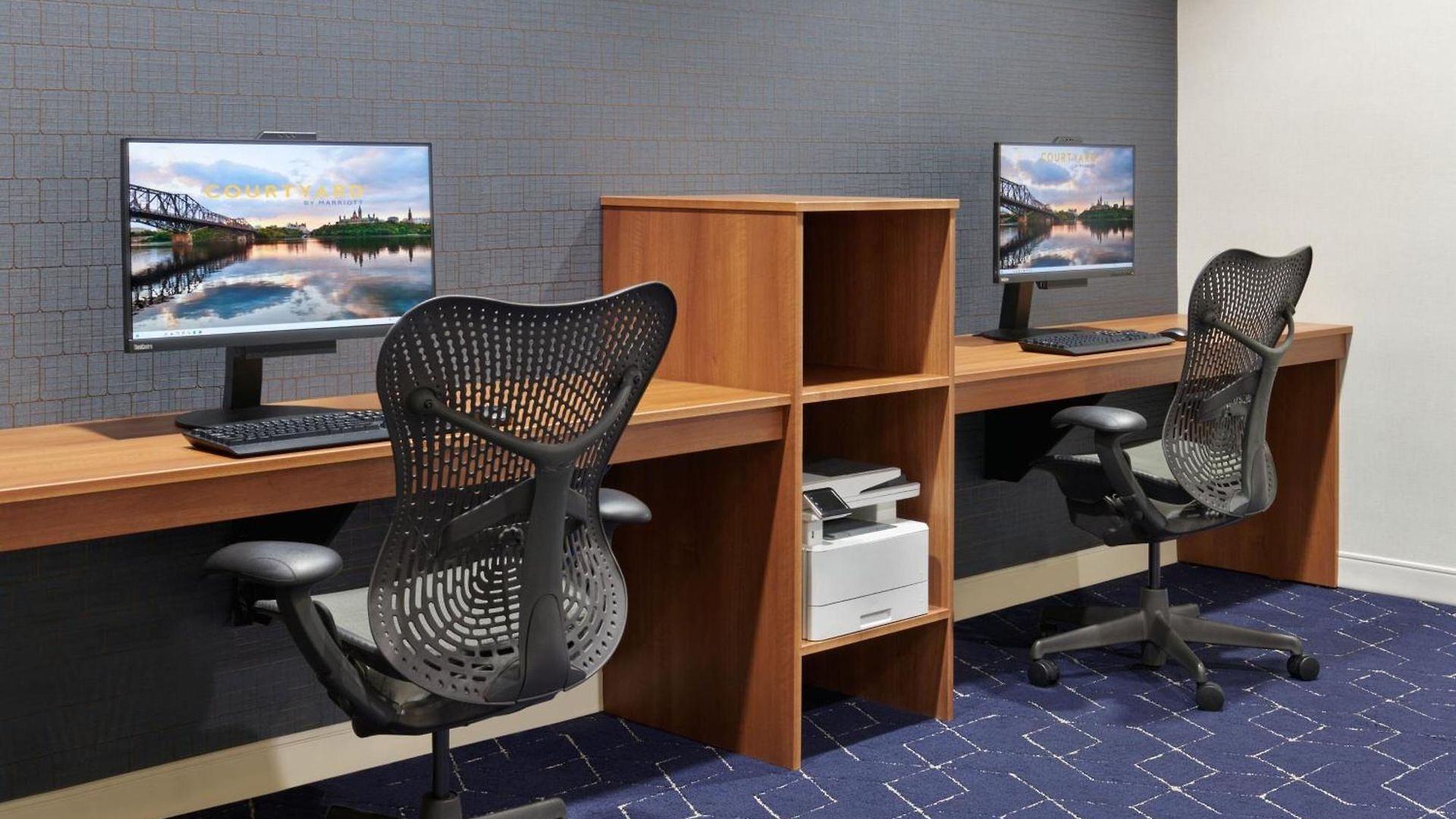 Courtyard By Marriott East 3* Ottawa