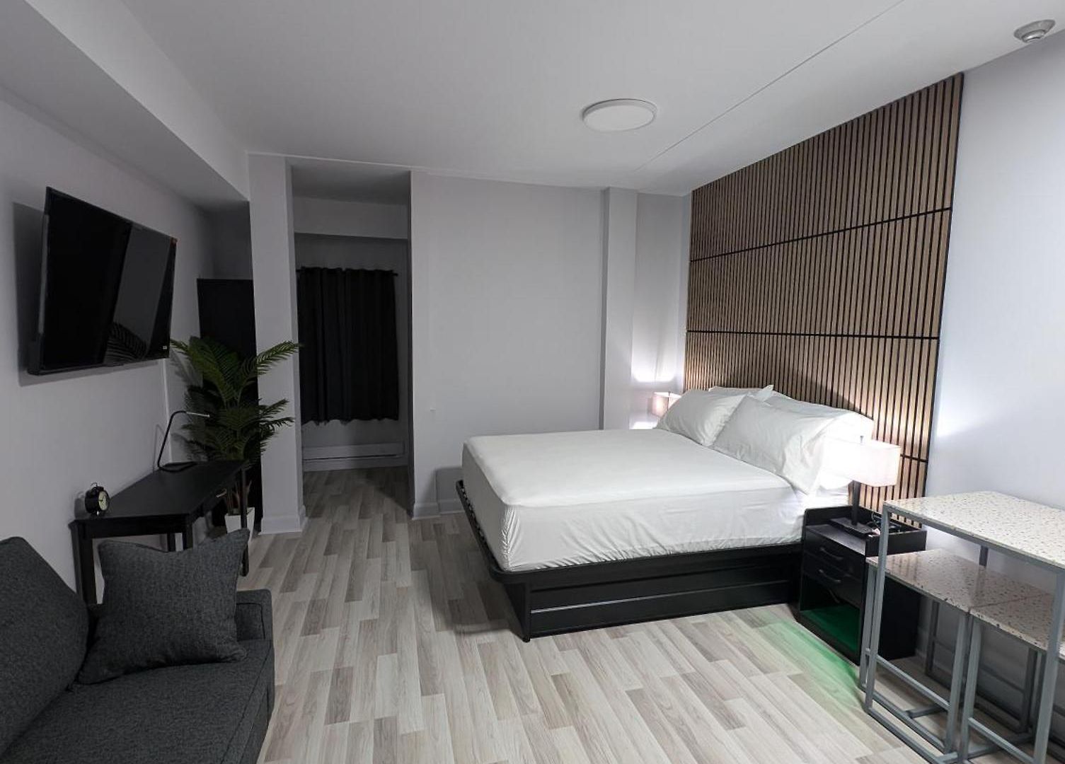 Cdqi Aparthotel