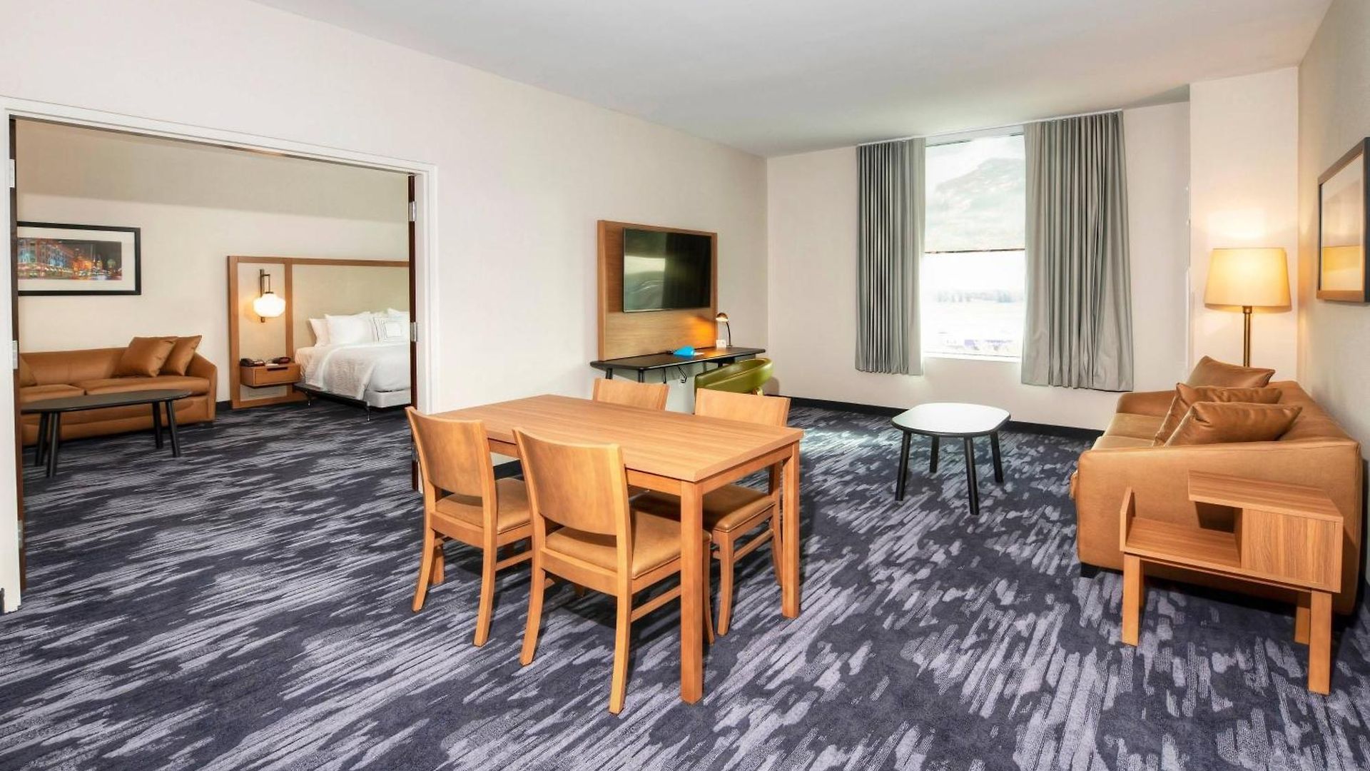 Fairfield & By Marriott Airport Hotel 3*