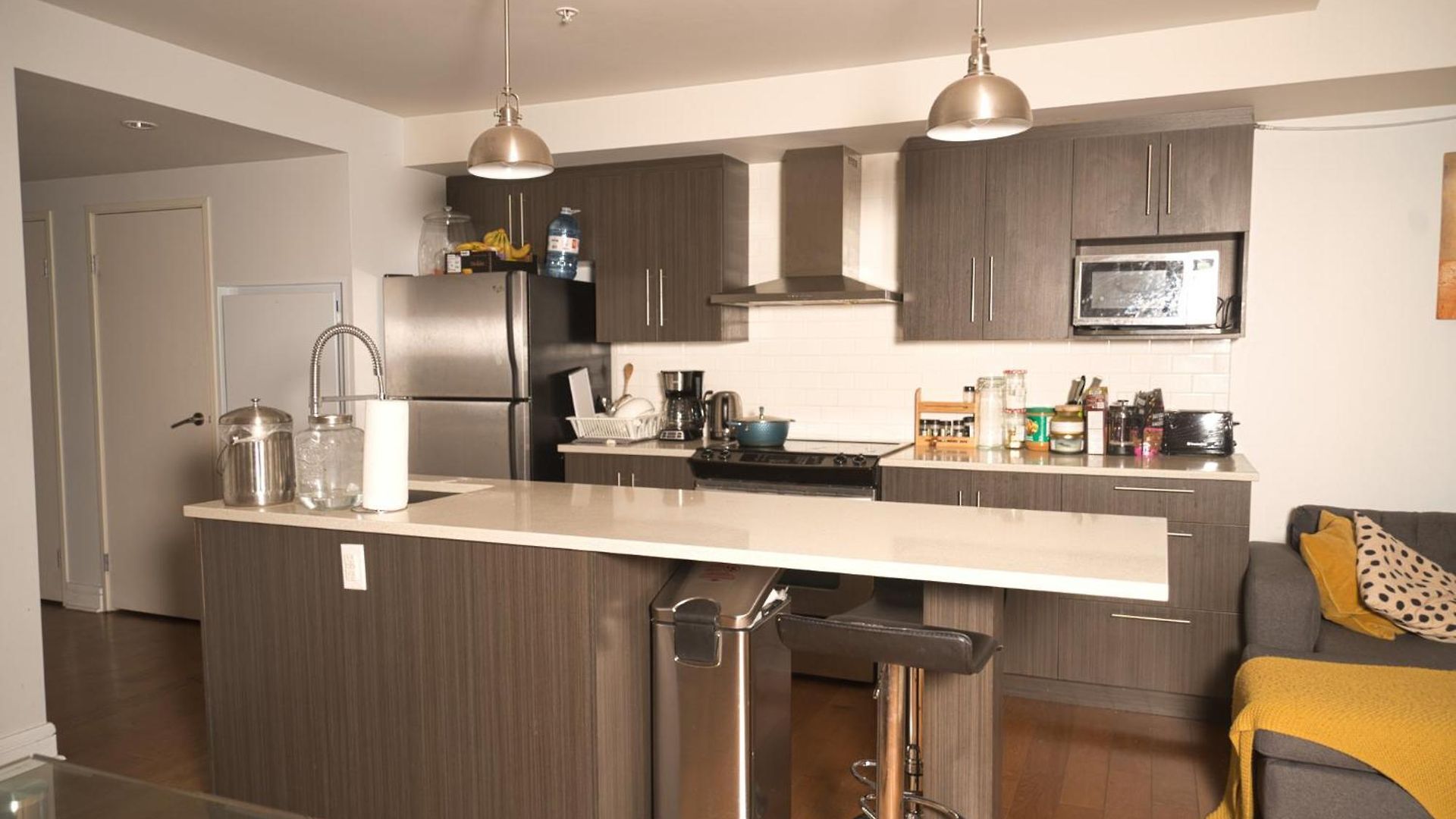 Minimum One Month - With Ensuite Bathroom In Fairly New 2 Rooms, 2 Bathrooms Homestay