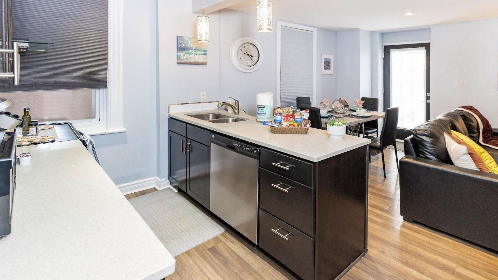 Pet Friendly - 1br Newly Renovated Ottawa