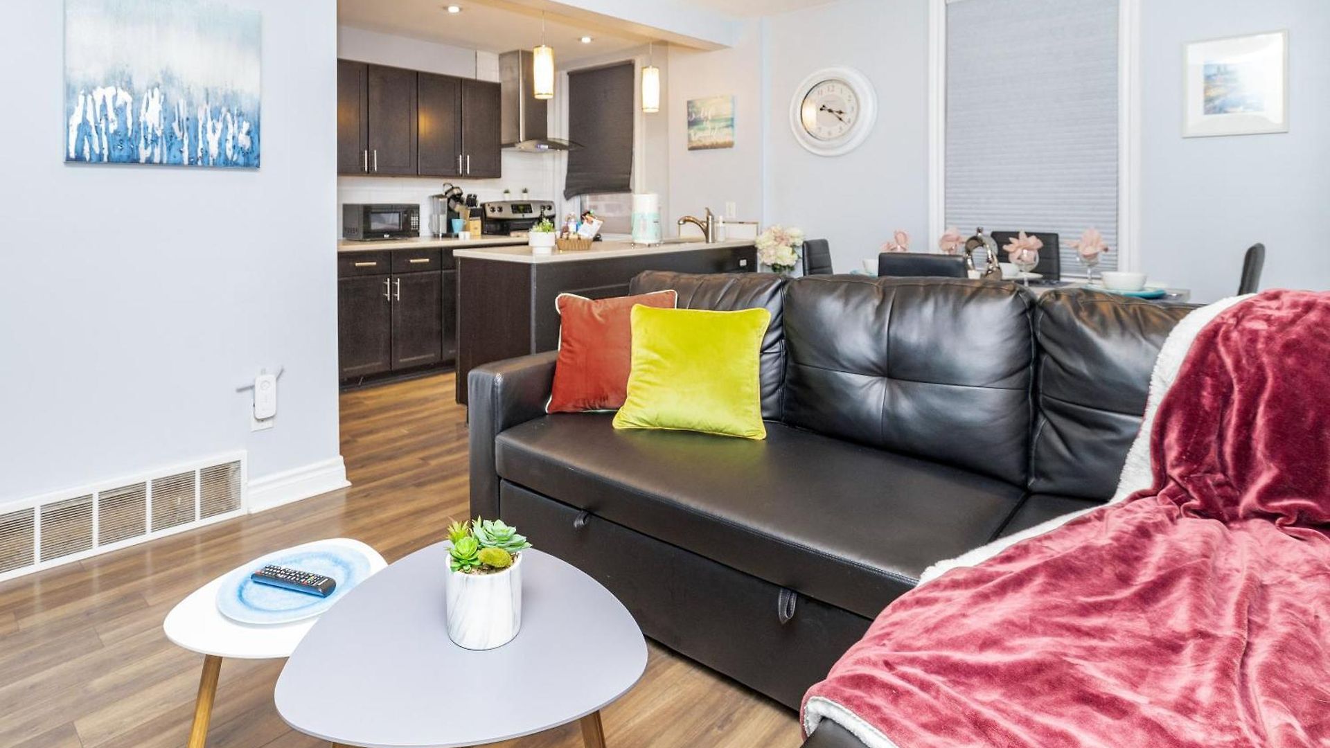 Pet Friendly - 1br Newly Renovated *
