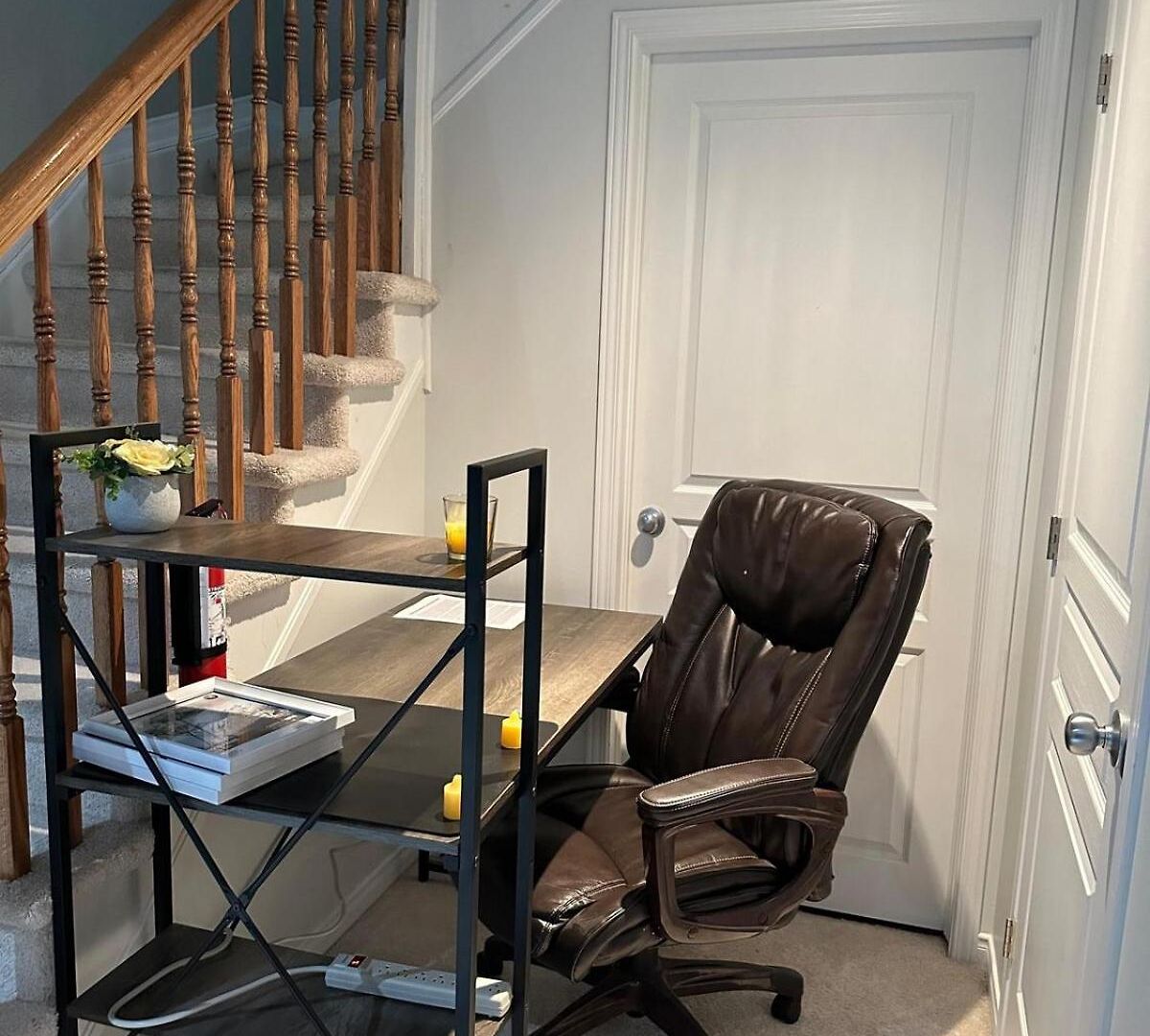 Luxury & Free Parking Bachelor * Ottawa