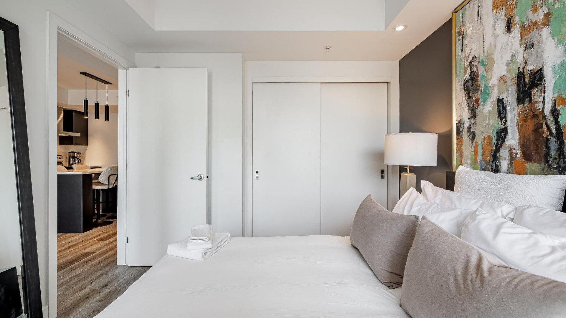 Westview Luxury 4* Ottawa