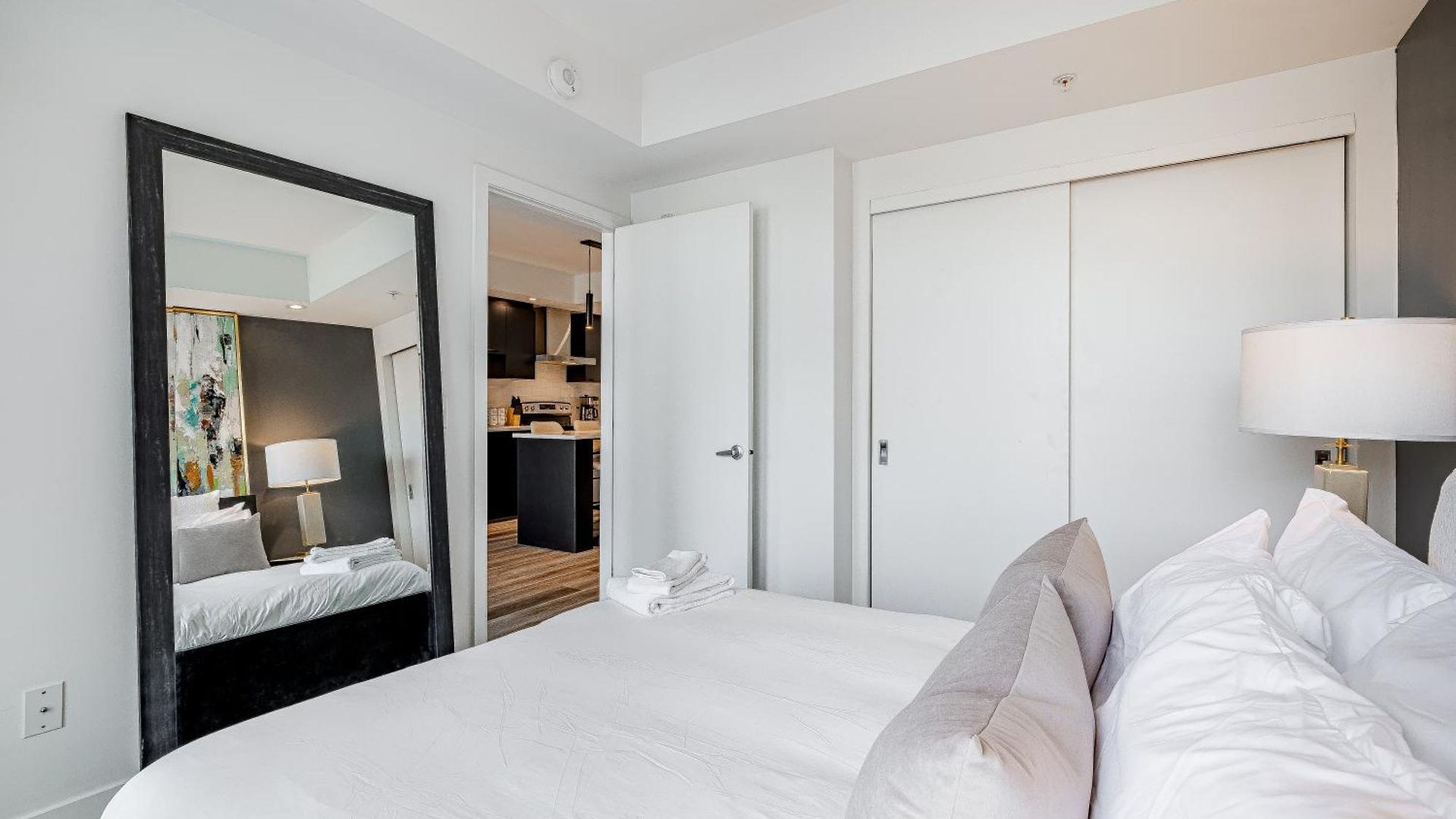 Westview Luxury Aparthotel Ottawa