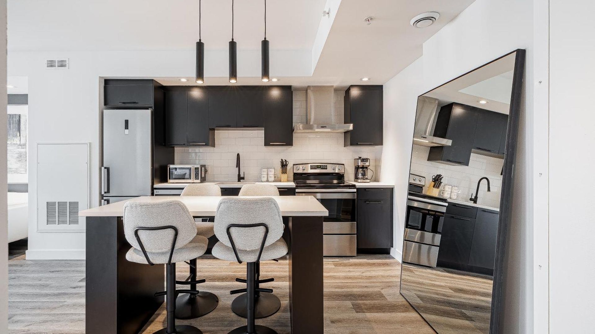 Westview Luxury Aparthotel Ottawa