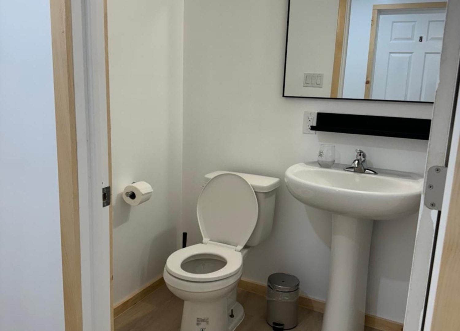 Private Entrance, Private Bathroom, Bedroom And Workspace