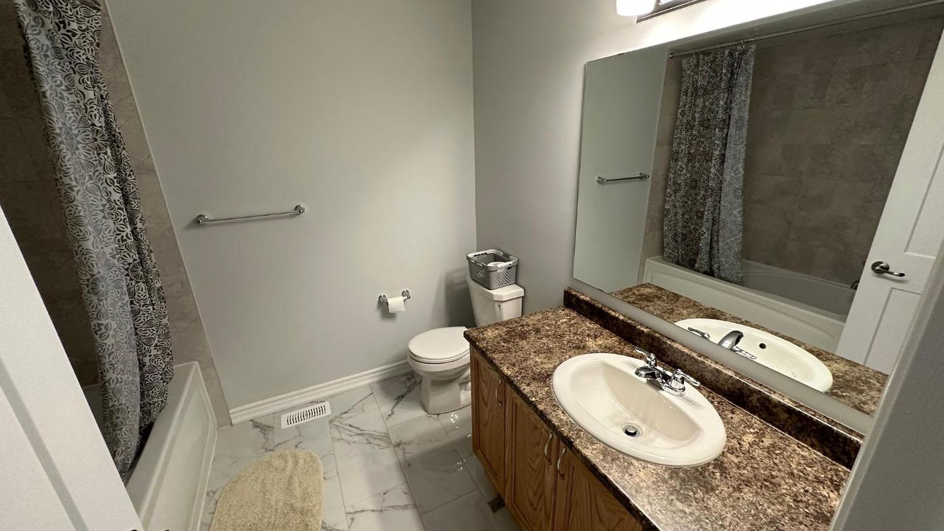 Holiday home Lovely 2 Bedroom 2 Bath Ottawa