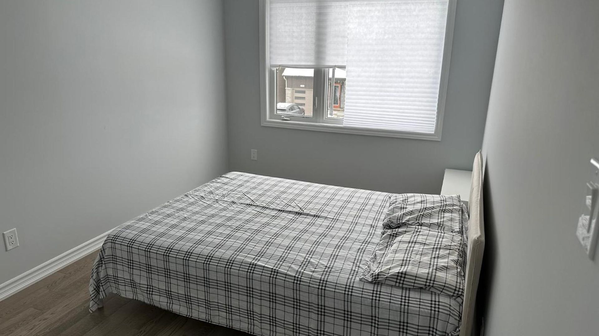 Lovely 2 Bedroom 2 Bath Holiday home Ottawa