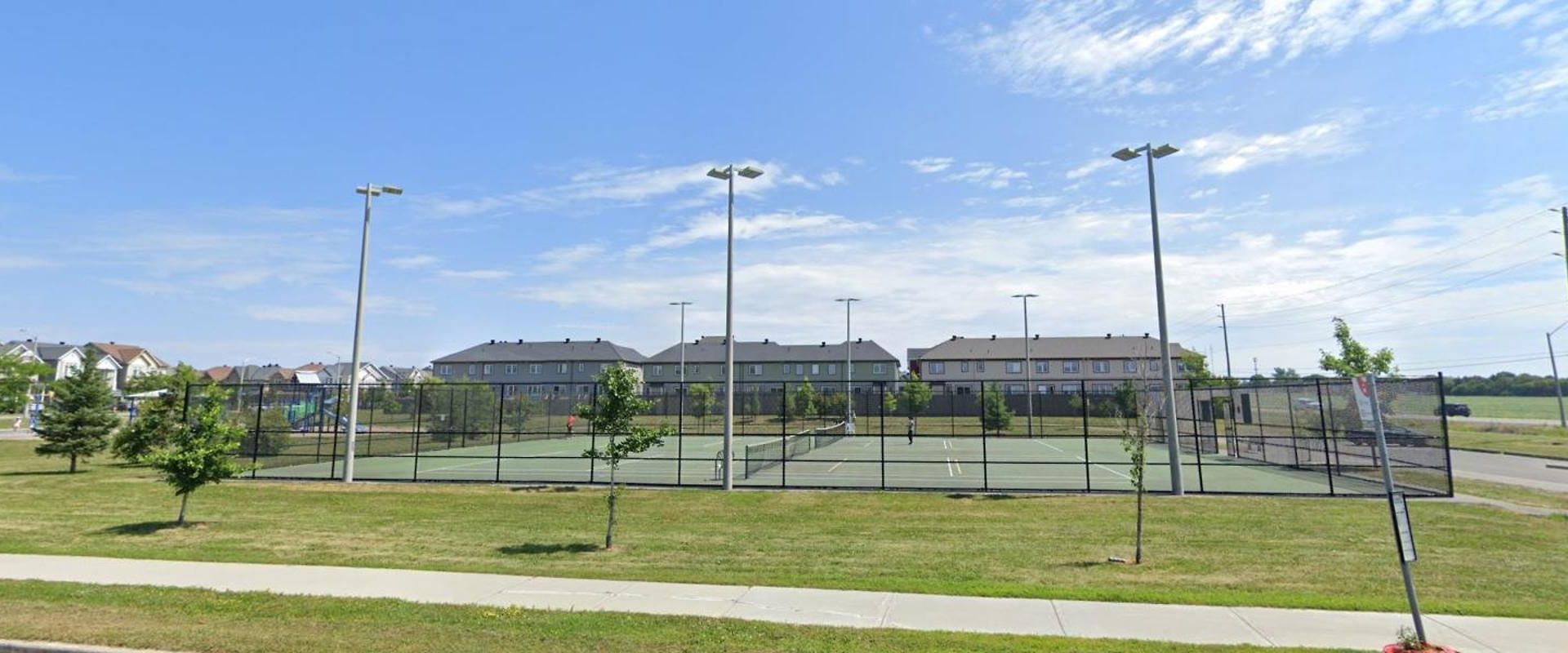 Cute 3 Bedrooms Townhouse In Kanata Holiday home *