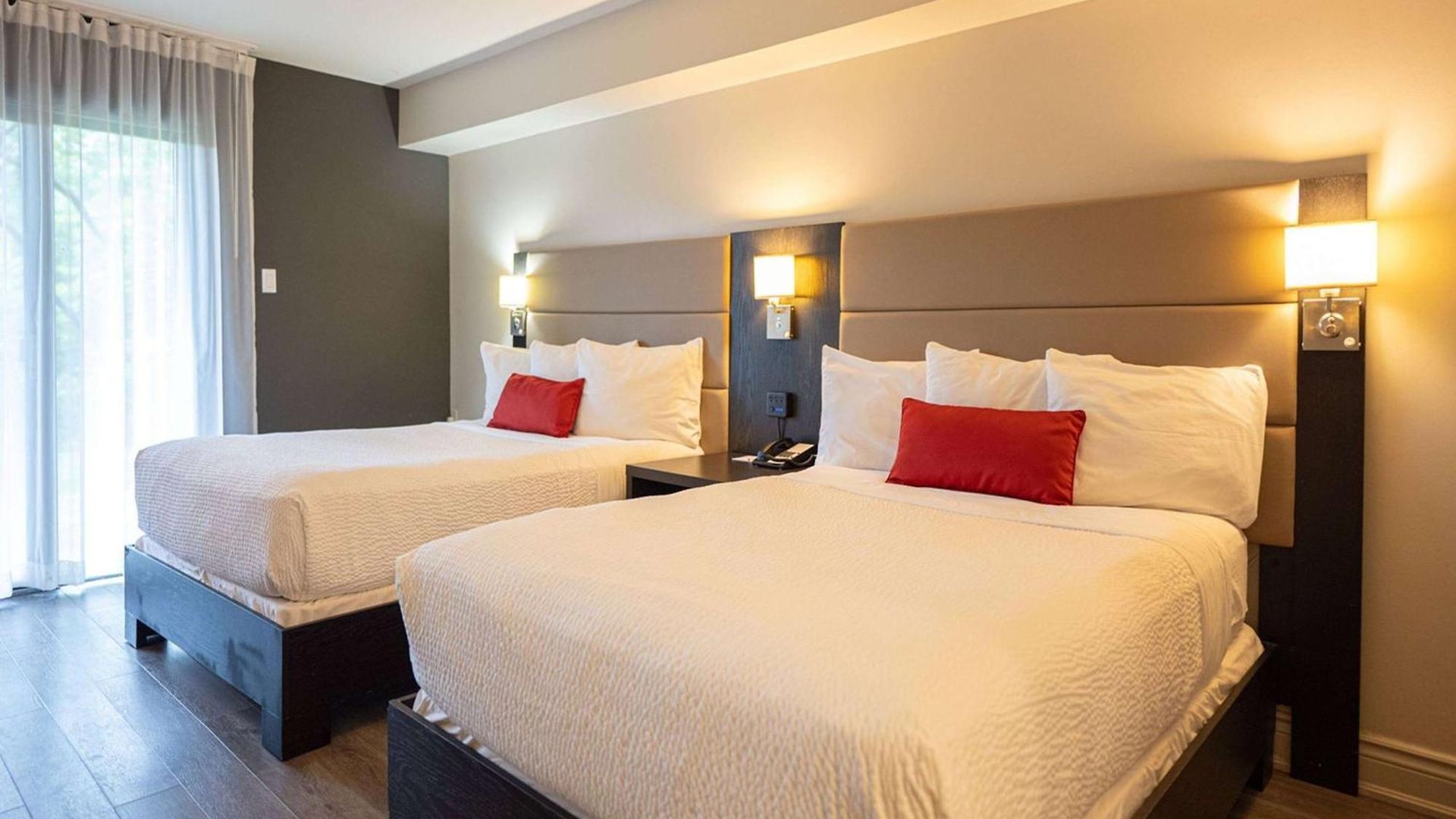 Ramada By Wyndham On The Rideau Hotel Ottawa