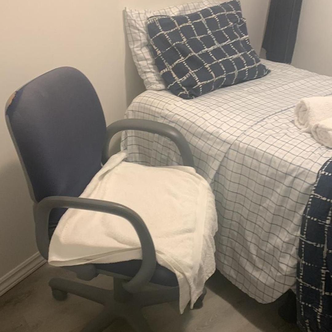 Downtown 3minute Walk Uottawa Train Station Homestay *
