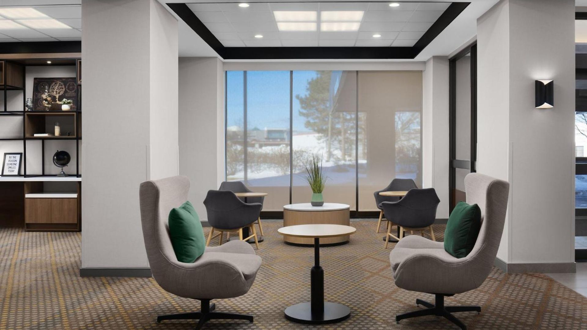 East By Ihg 4*