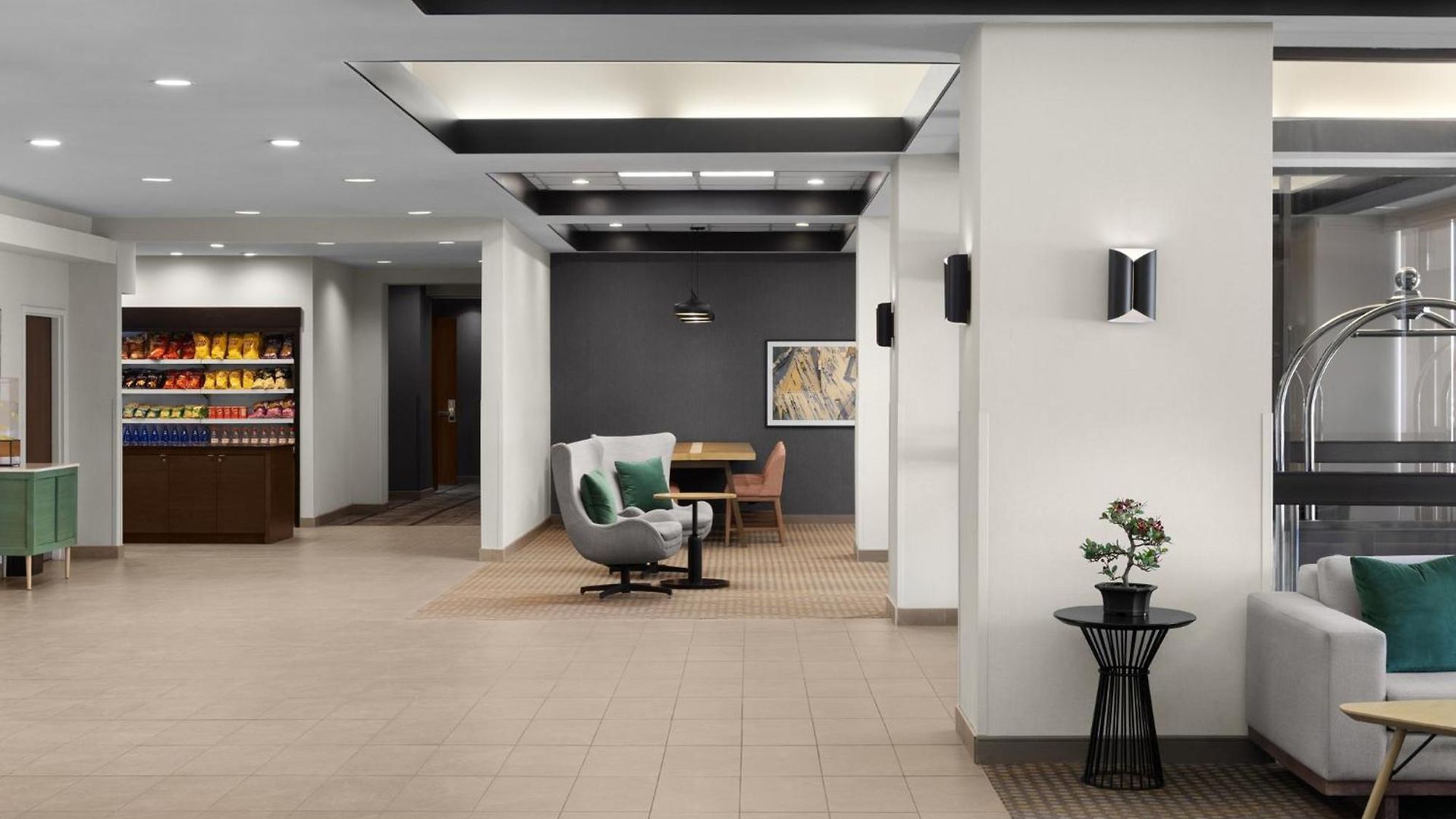 East By Ihg Ottawa