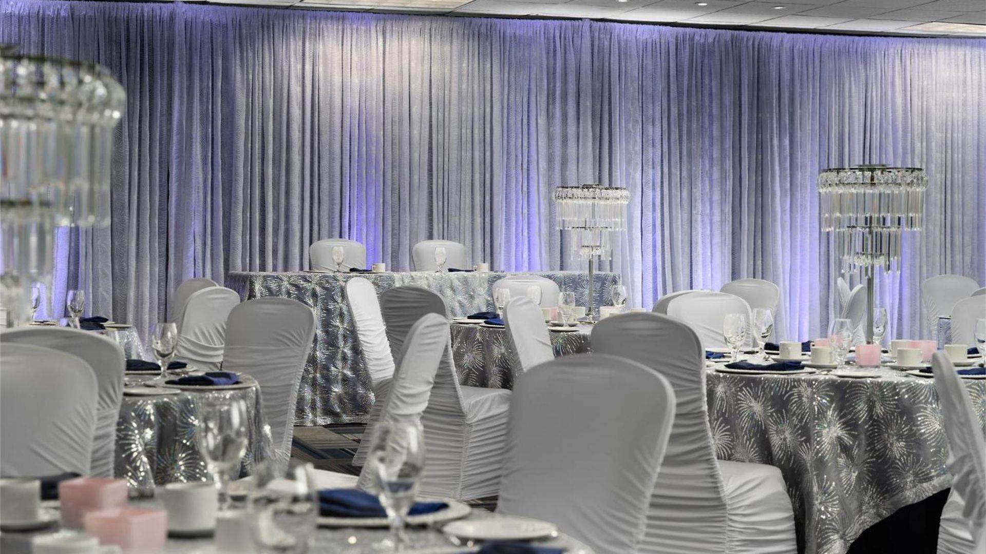 East By Ihg 4*