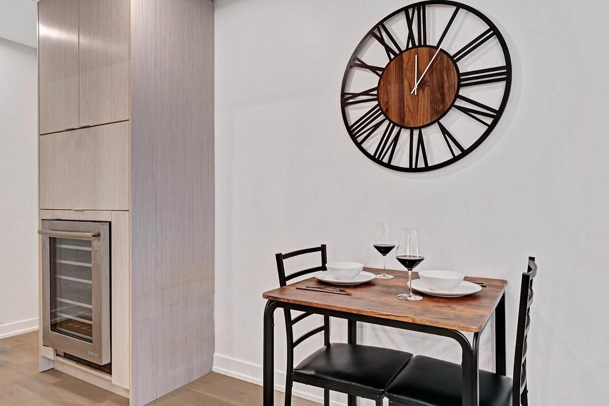 High-end With Gym And Walking Distance To Parliament