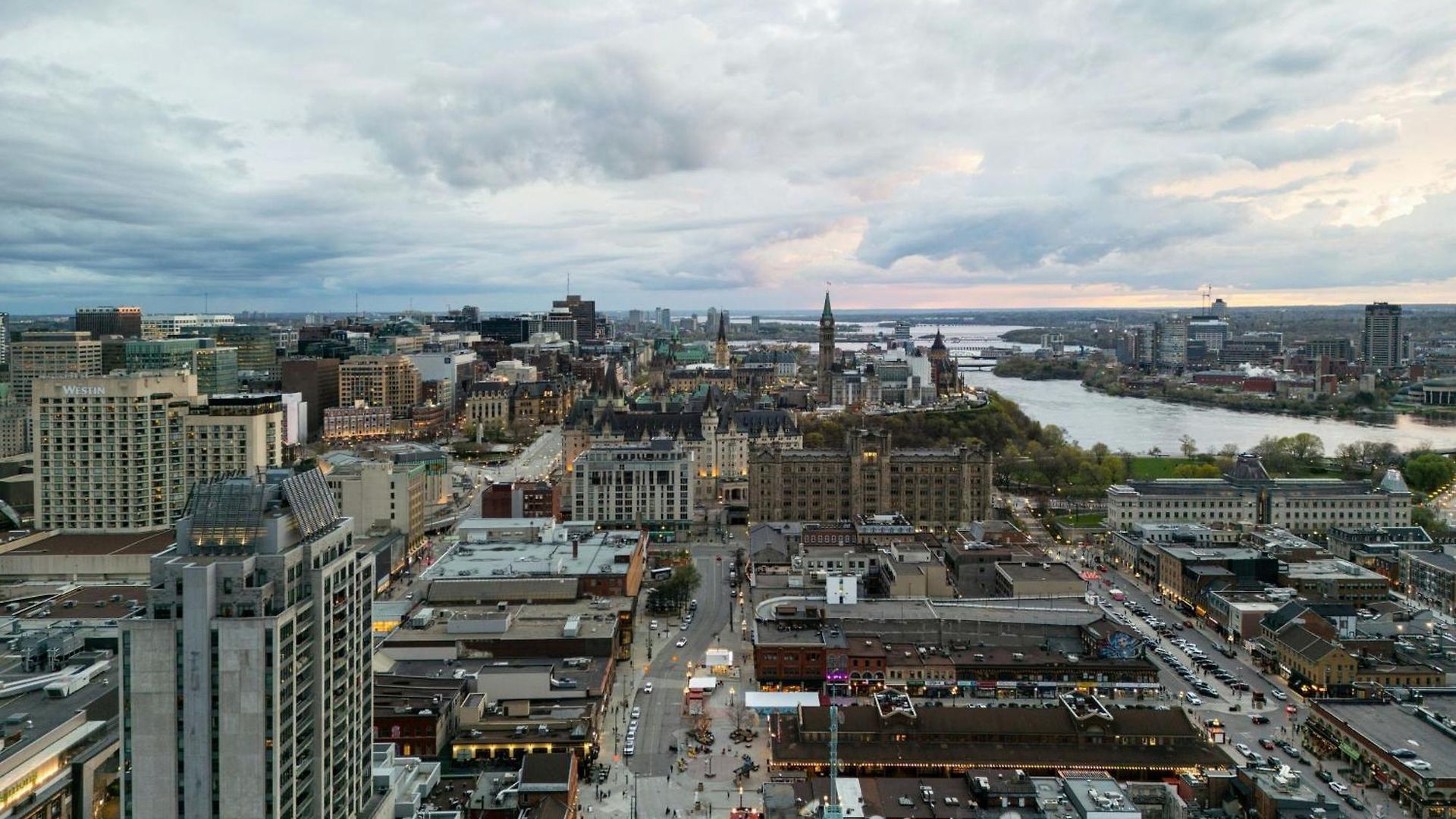 Ac By Marriott Downtown Hotel 4*