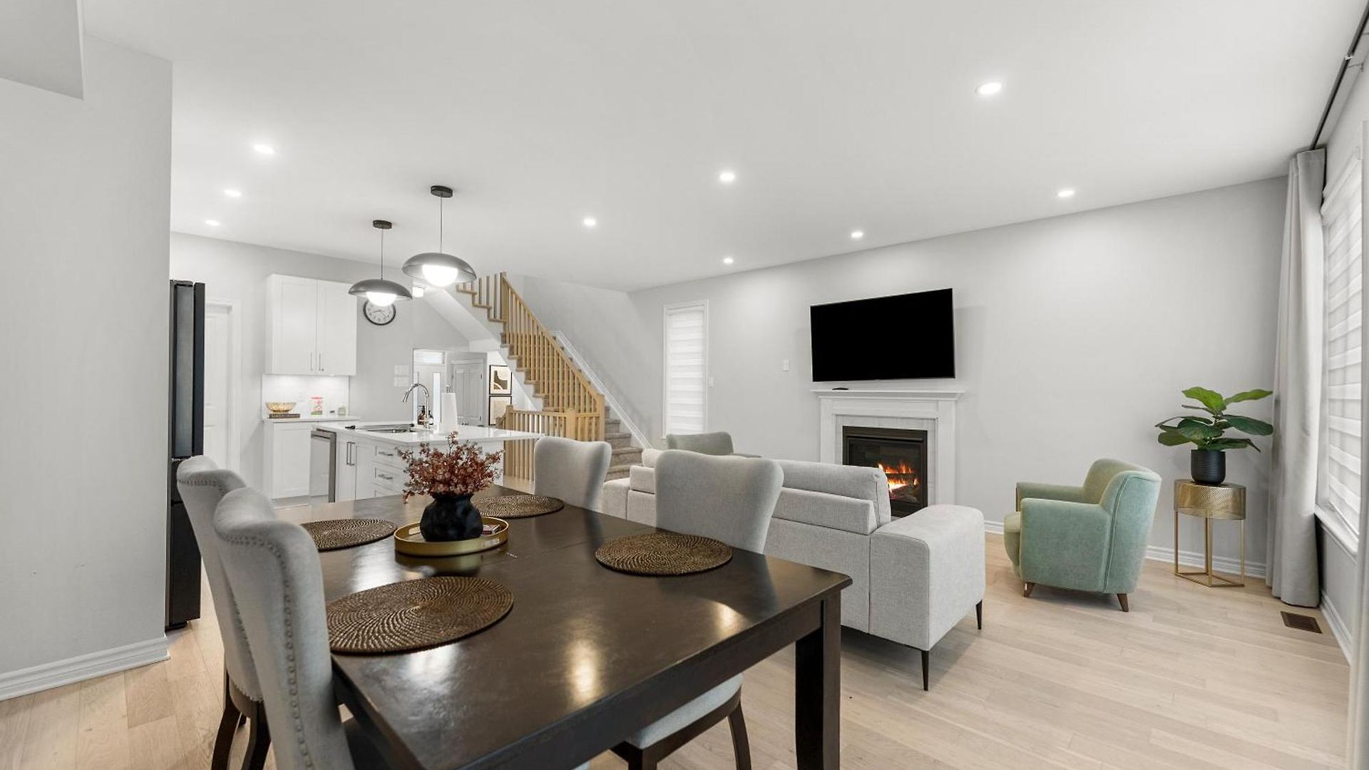 Bliss Modern Luxury 3bed Entire Townhome Free Parking Apartment