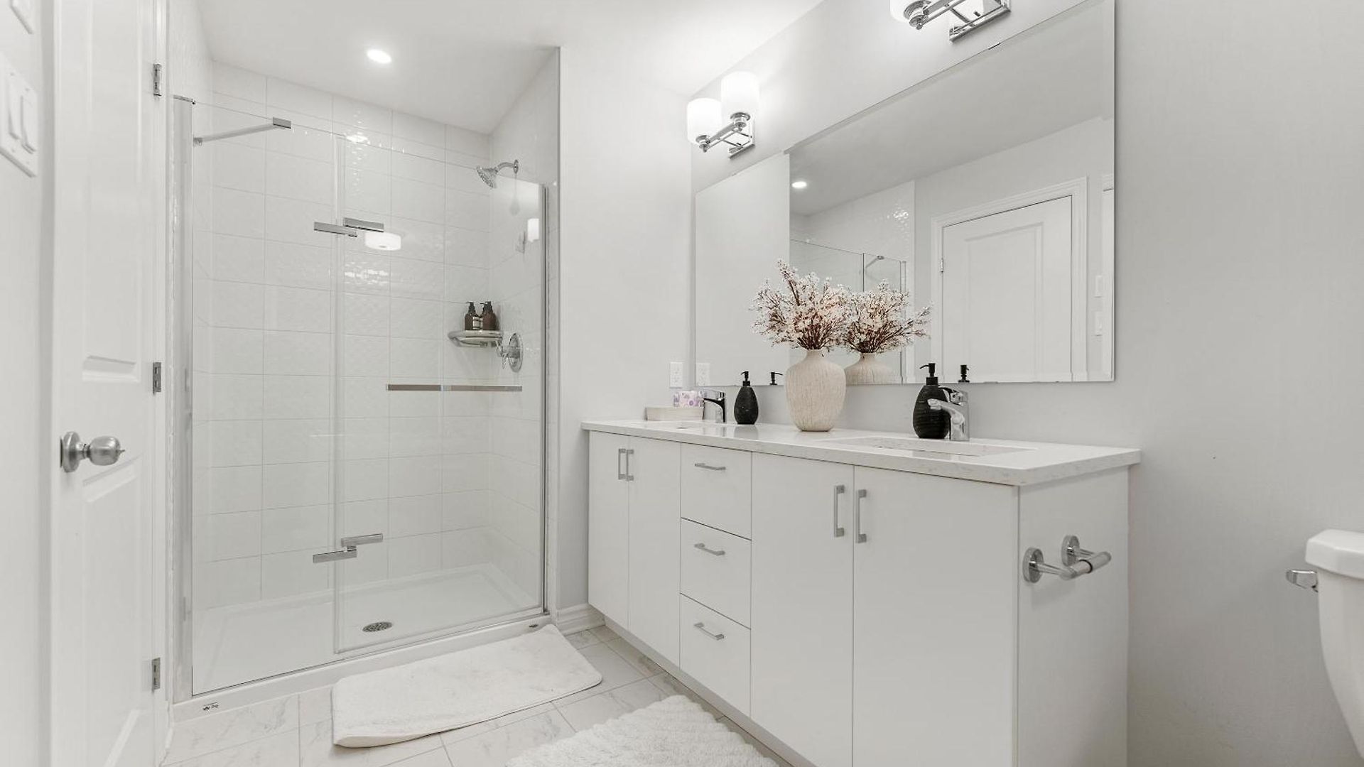 Bliss Modern Luxury 3bed Entire Townhome Free Parking Apartment