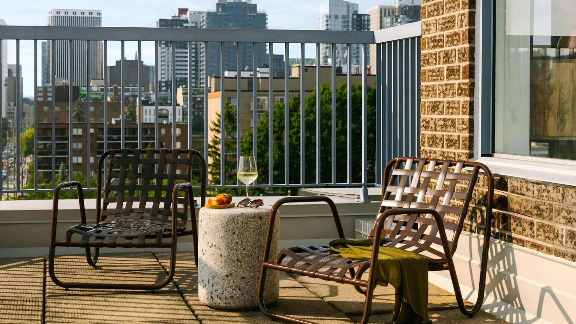 Sonder By Marriott Bonvoy The O'connor Downtown Aparthotel