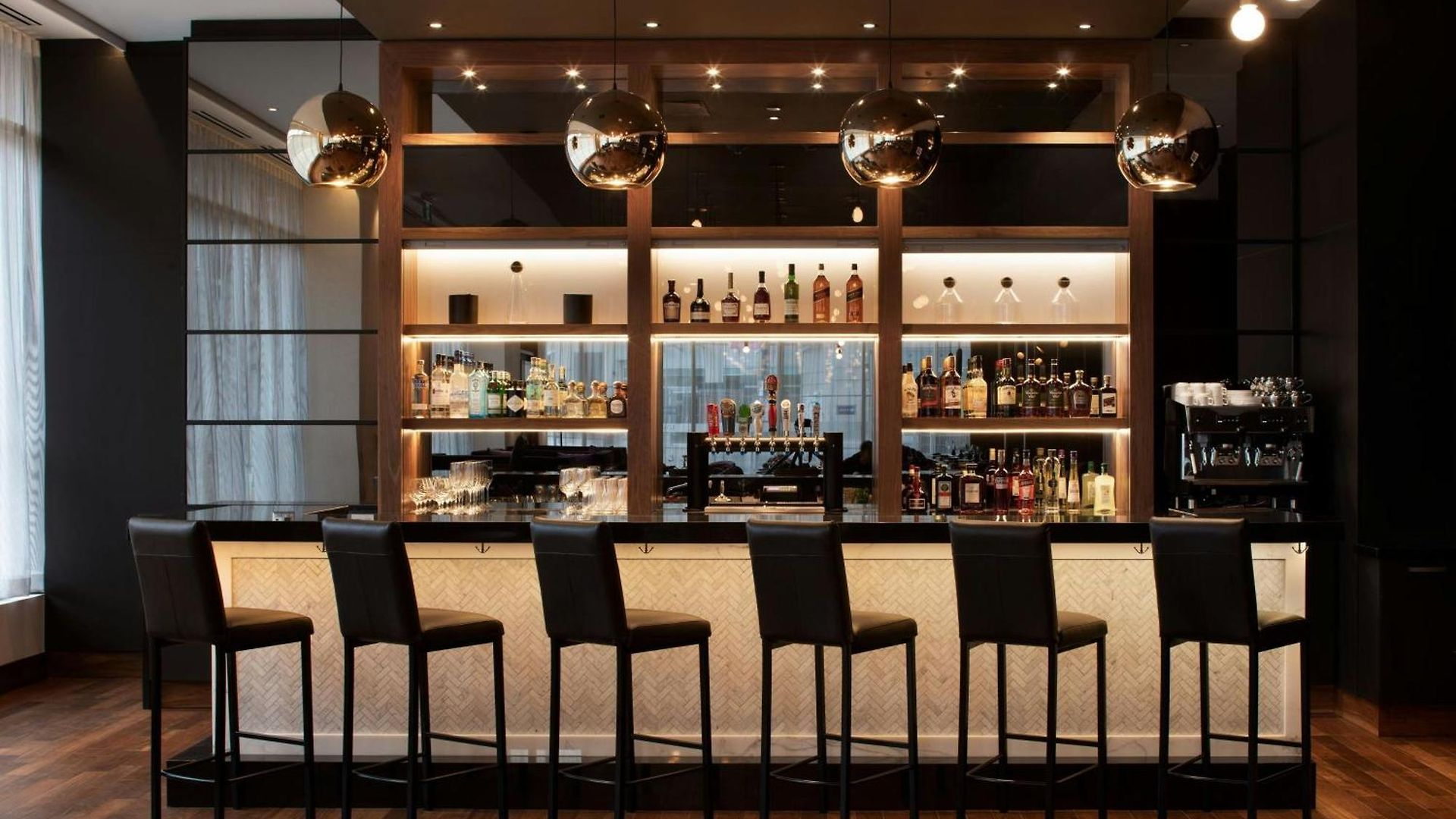 Hotel Ac By Marriott Downtown 4*
