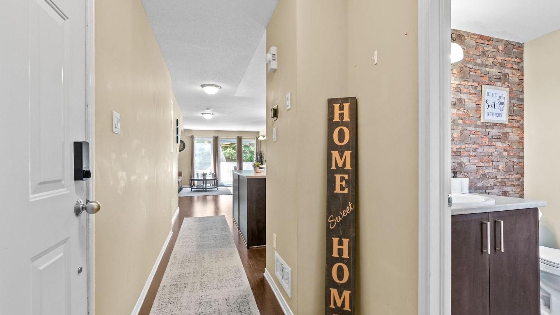 Apartment Simplylovely Modern Near Downtown With Free Parking And Patio *
