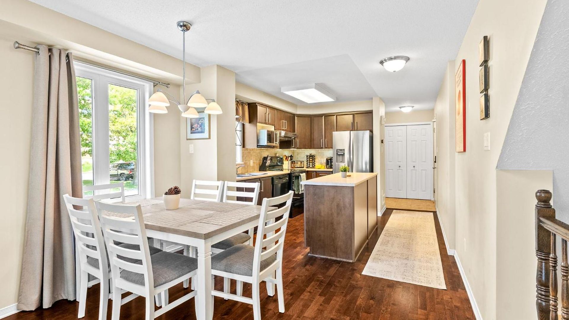 Simplylovely Modern Near Downtown With Free Parking And Patio *